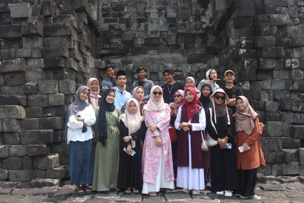 Memahami Komunikasi antar budaya zaman dahulu | Walking Tour Komunikasi Antar Budaya